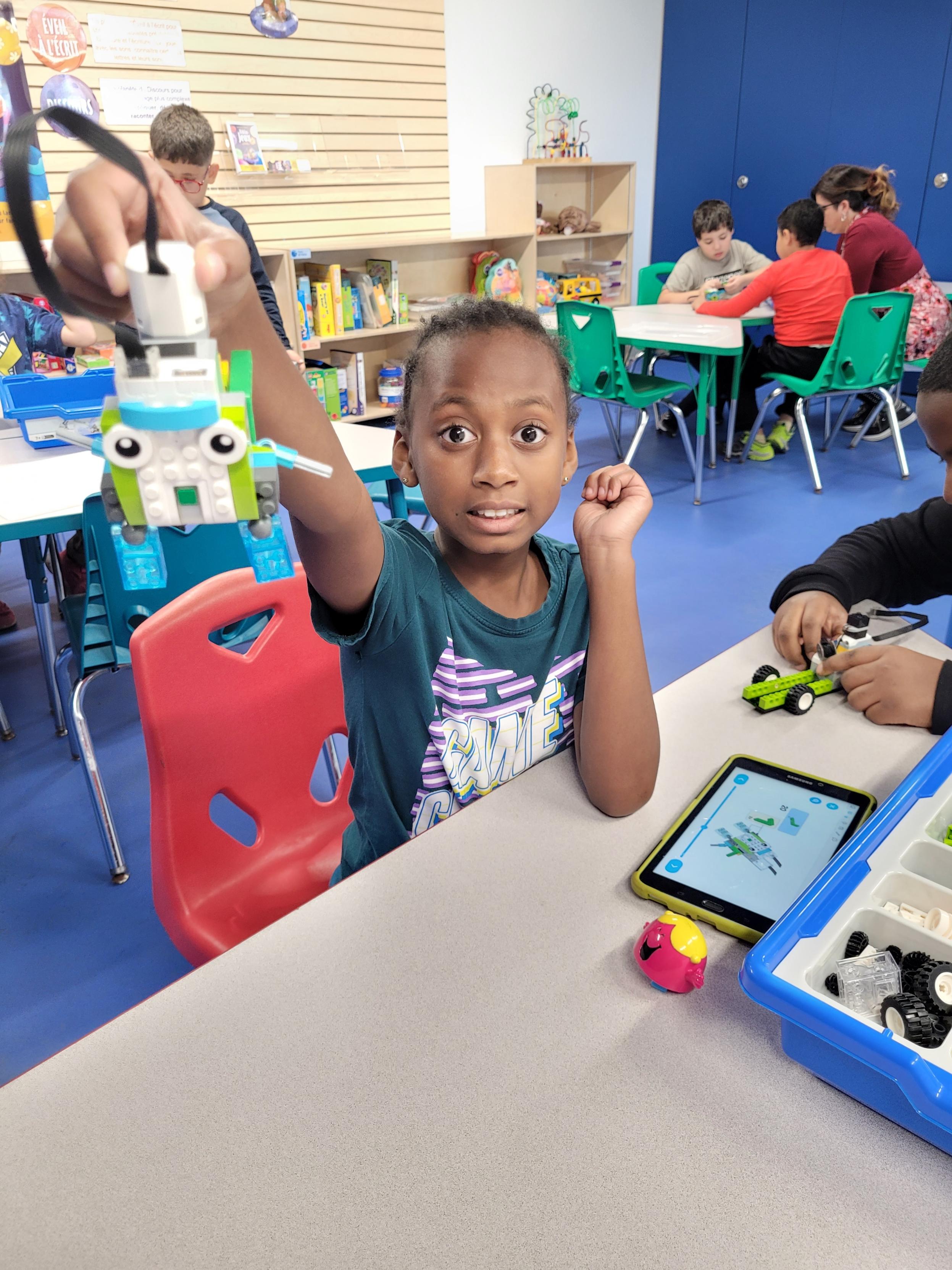 ??cole primaire Jean-Nicolet - Activit?� LEGO ?� la biblioth?�que